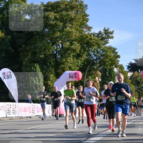 07.09.2025 - BARMER Alsterlauf Dr. Thomas Lammeyer http://msf.ph/oto/8713286 07.09.2025 09:44:33 Laufen 4838, 2754, 5410, 2915, 5502, 494 meine-sportfotos.de