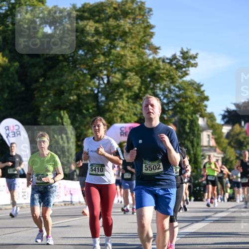 07.09.2025 - BARMER Alsterlauf Dr. Thomas Lammeyer http://msf.ph/oto/8713299 07.09.2025 09:44:35 Laufen 48, 5410, 5502, 5 meine-sportfotos.de
