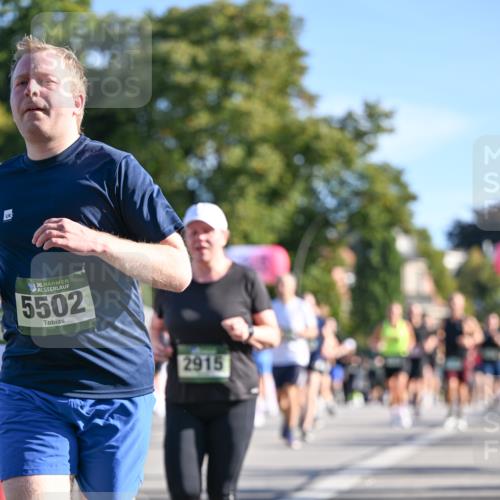 07.09.2025 - BARMER Alsterlauf Dr. Thomas Lammeyer http://msf.ph/oto/8713310 07.09.2025 09:44:36 Laufen 36, 5502, 2915 meine-sportfotos.de