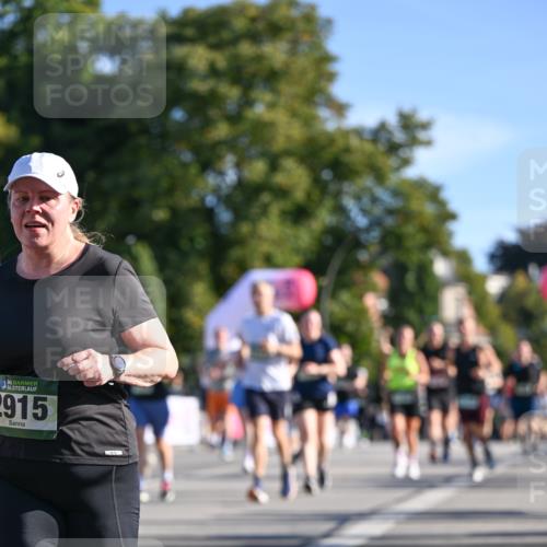 07.09.2025 - BARMER Alsterlauf Dr. Thomas Lammeyer http://msf.ph/oto/8713316 07.09.2025 09:44:37 Laufen 2915 meine-sportfotos.de