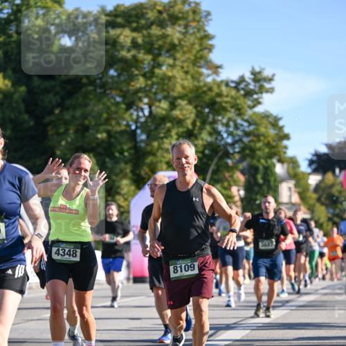 07.09.2025 - BARMER Alsterlauf Dr. Thomas Lammeyer http://msf.ph/oto/8713343 07.09.2025 09:44:42 Laufen 4348, 8109, 3687 meine-sportfotos.de