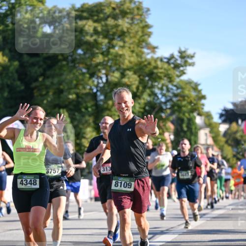 07.09.2025 - BARMER Alsterlauf Dr. Thomas Lammeyer http://msf.ph/oto/8713345 07.09.2025 09:44:42 Laufen 4348, 3757, 313, 8109 meine-sportfotos.de