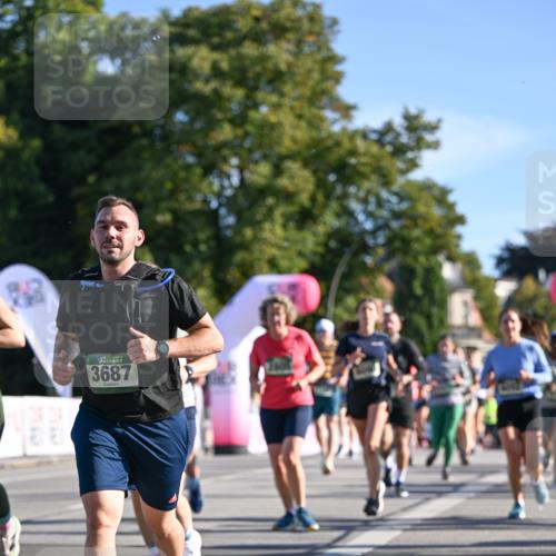 07.09.2025 - BARMER Alsterlauf Dr. Thomas Lammeyer http://msf.ph/oto/8713365 07.09.2025 09:44:46 Laufen 3687 meine-sportfotos.de