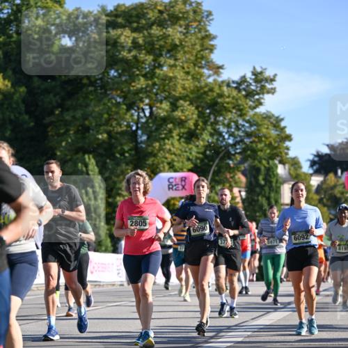 07.09.2025 - BARMER Alsterlauf Dr. Thomas Lammeyer http://msf.ph/oto/8713370 07.09.2025 09:44:47 Laufen 2805, 6090, 373, 6092, 8195 meine-sportfotos.de