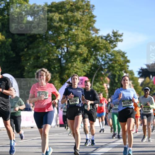 07.09.2025 - BARMER Alsterlauf Dr. Thomas Lammeyer http://msf.ph/oto/8713376 07.09.2025 09:44:48 Laufen 2935, 6090, 6092, 8195 meine-sportfotos.de