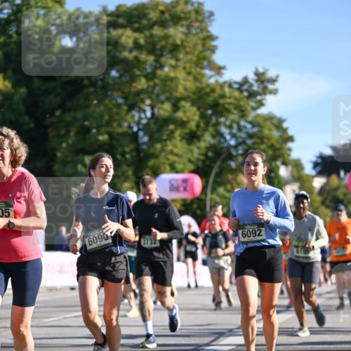 07.09.2025 - BARMER Alsterlauf Dr. Thomas Lammeyer http://msf.ph/oto/8713383 07.09.2025 09:44:49 Laufen 05, 6090, 6092 meine-sportfotos.de