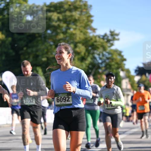 07.09.2025 - BARMER Alsterlauf Dr. Thomas Lammeyer http://msf.ph/oto/8713392 07.09.2025 09:44:50 Laufen 3732, 135, 6092 meine-sportfotos.de