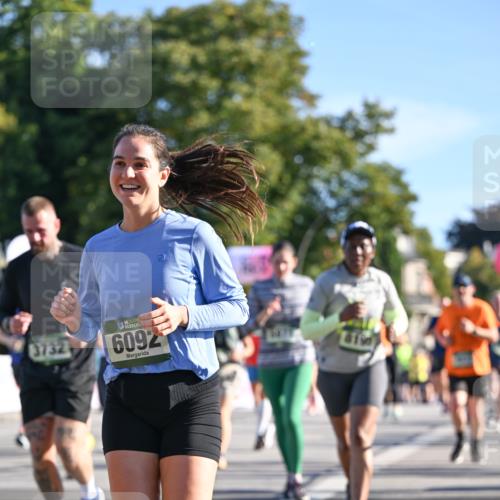 07.09.2025 - BARMER Alsterlauf Dr. Thomas Lammeyer http://msf.ph/oto/8713393 07.09.2025 09:44:50 Laufen 3732, 136, 6092 meine-sportfotos.de