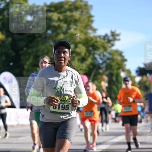 07.09.2025 - BARMER Alsterlauf Dr. Thomas Lammeyer http://msf.ph/oto/8713403 07.09.2025 09:44:52 Laufen 8195 meine-sportfotos.de