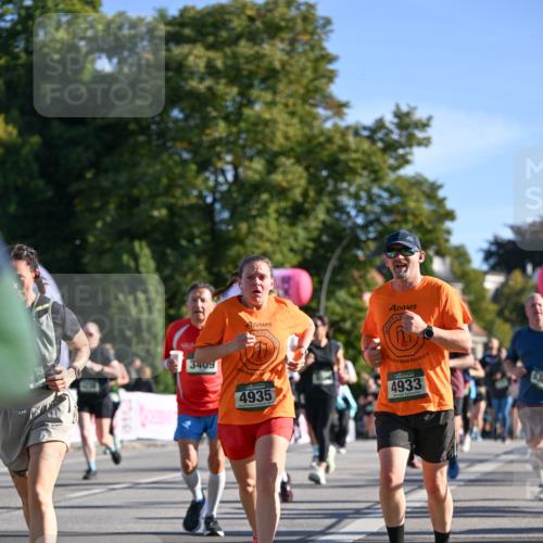 07.09.2025 - BARMER Alsterlauf Dr. Thomas Lammeyer http://msf.ph/oto/8713410 07.09.2025 09:44:53 Laufen 3409, 4935 meine-sportfotos.de