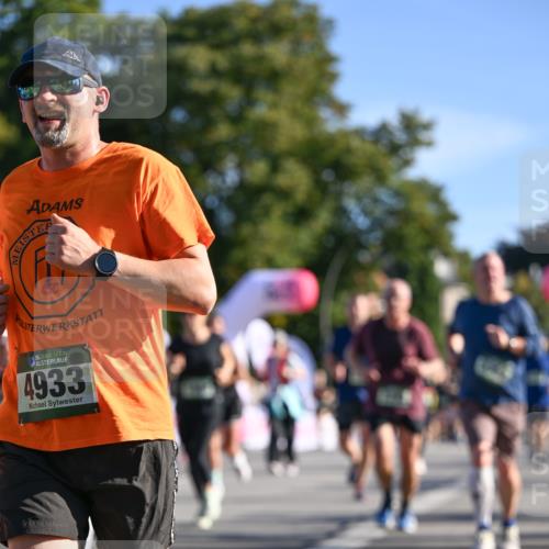 07.09.2025 - BARMER Alsterlauf Dr. Thomas Lammeyer http://msf.ph/oto/8713424 07.09.2025 09:44:55 Laufen 36, 4933, 64 meine-sportfotos.de