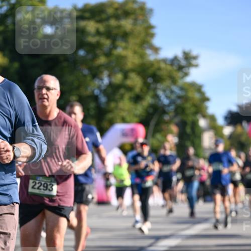 07.09.2025 - BARMER Alsterlauf Dr. Thomas Lammeyer http://msf.ph/oto/8713444 07.09.2025 09:44:58 Laufen 2293 meine-sportfotos.de
