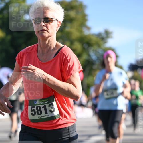 07.09.2025 - BARMER Alsterlauf Dr. Thomas Lammeyer http://msf.ph/oto/8713564 07.09.2025 09:45:19 Laufen 1636, 5813 meine-sportfotos.de