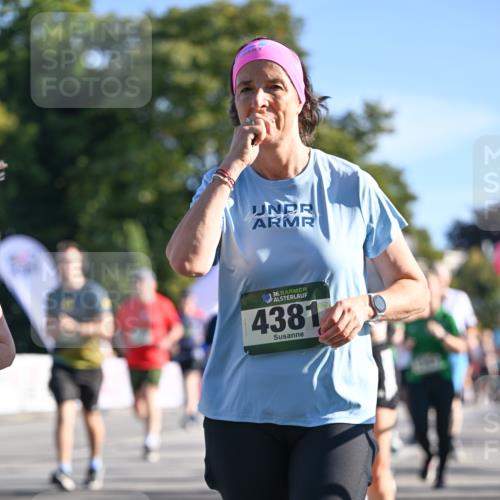 07.09.2025 - BARMER Alsterlauf Dr. Thomas Lammeyer http://msf.ph/oto/8713573 07.09.2025 09:45:20 Laufen 2, 36, 4381 meine-sportfotos.de