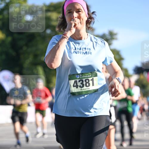 07.09.2025 - BARMER Alsterlauf Dr. Thomas Lammeyer http://msf.ph/oto/8713574 07.09.2025 09:45:20 Laufen 36, 10, 4381 meine-sportfotos.de