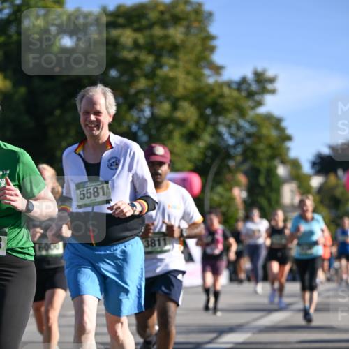 07.09.2025 - BARMER Alsterlauf Dr. Thomas Lammeyer http://msf.ph/oto/8713593 07.09.2025 09:45:24 Laufen 5581, 3811 meine-sportfotos.de