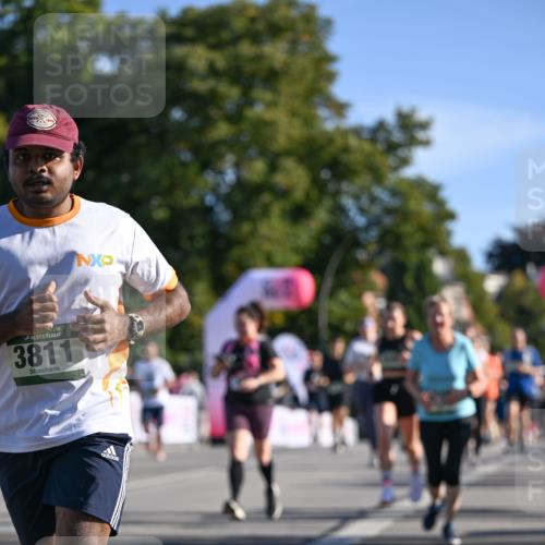 07.09.2025 - BARMER Alsterlauf Dr. Thomas Lammeyer http://msf.ph/oto/8713603 07.09.2025 09:45:26 Laufen 3811 meine-sportfotos.de