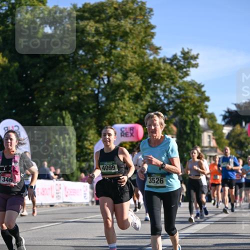 07.09.2025 - BARMER Alsterlauf Dr. Thomas Lammeyer http://msf.ph/oto/8713613 07.09.2025 09:45:27 Laufen 346, 2510, 4099, 3526 meine-sportfotos.de