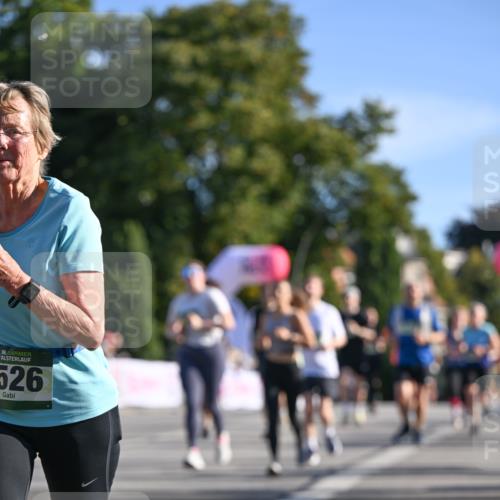 07.09.2025 - BARMER Alsterlauf Dr. Thomas Lammeyer http://msf.ph/oto/8713626 07.09.2025 09:45:29 Laufen 36, 526 meine-sportfotos.de