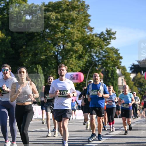 07.09.2025 - BARMER Alsterlauf Dr. Thomas Lammeyer http://msf.ph/oto/8713636 07.09.2025 09:45:31 Laufen 4435, 3472, 2460, 8224, 64 meine-sportfotos.de