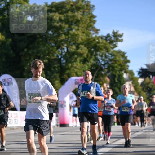 07.09.2025 - BARMER Alsterlauf Dr. Thomas Lammeyer http://msf.ph/oto/8713642 07.09.2025 09:45:32 Laufen 84412, 347, 8224 meine-sportfotos.de