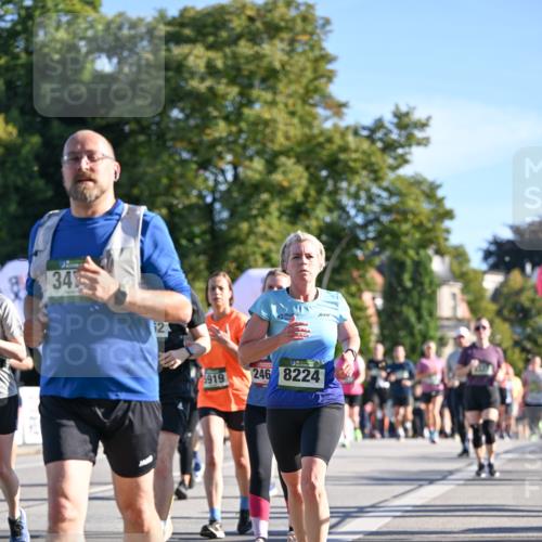 07.09.2025 - BARMER Alsterlauf Dr. Thomas Lammeyer http://msf.ph/oto/8713656 07.09.2025 09:45:34 Laufen 34, 12, 5919, 246, 8224 meine-sportfotos.de