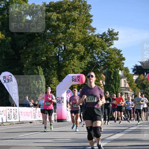 07.09.2025 - BARMER Alsterlauf Dr. Thomas Lammeyer http://msf.ph/oto/8713683 07.09.2025 09:45:39 Laufen 232, 2077, 3327, 6180, 4615, 2311, 4748 meine-sportfotos.de