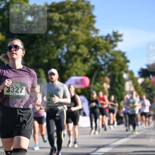 07.09.2025 - BARMER Alsterlauf Dr. Thomas Lammeyer http://msf.ph/oto/8713698 07.09.2025 09:45:41 Laufen 36, 3327 meine-sportfotos.de