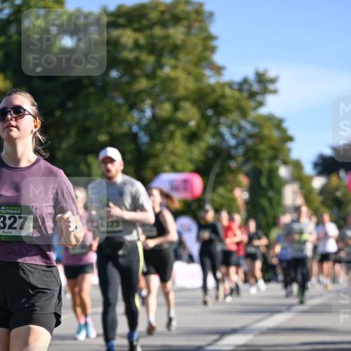 07.09.2025 - BARMER Alsterlauf Dr. Thomas Lammeyer http://msf.ph/oto/8713699 07.09.2025 09:45:41 Laufen 36, 327 meine-sportfotos.de