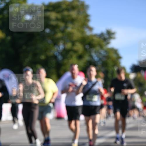 07.09.2025 - BARMER Alsterlauf Dr. Thomas Lammeyer http://msf.ph/oto/8713749 07.09.2025 09:45:48 Laufen  meine-sportfotos.de