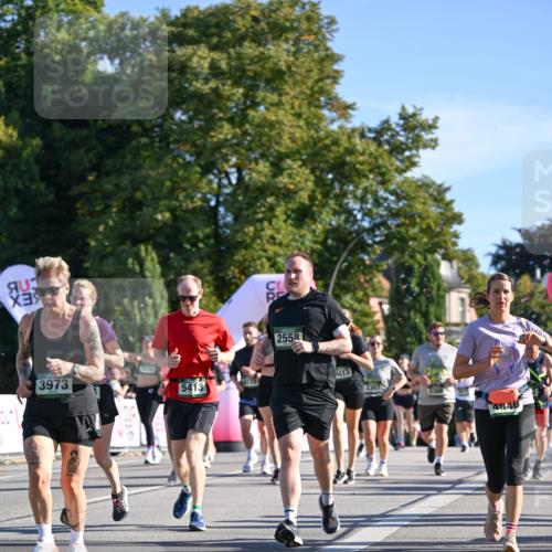 07.09.2025 - BARMER Alsterlauf Dr. Thomas Lammeyer http://msf.ph/oto/8713776 07.09.2025 09:45:52 Laufen 3973, 5413, 2558, 4413, 3367, 4846 meine-sportfotos.de