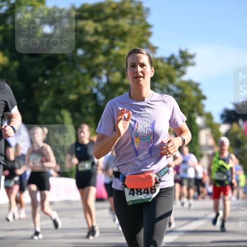 07.09.2025 - BARMER Alsterlauf Dr. Thomas Lammeyer http://msf.ph/oto/8713793 07.09.2025 09:45:55 Laufen 4846 meine-sportfotos.de