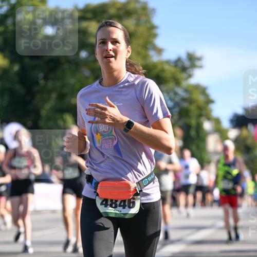 07.09.2025 - BARMER Alsterlauf Dr. Thomas Lammeyer http://msf.ph/oto/8713796 07.09.2025 09:45:56 Laufen 4846 meine-sportfotos.de