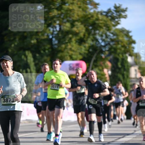 07.09.2025 - BARMER Alsterlauf Dr. Thomas Lammeyer http://msf.ph/oto/8713896 07.09.2025 09:46:13 Laufen 3873, 3511 meine-sportfotos.de