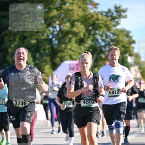 07.09.2025 - BARMER Alsterlauf Dr. Thomas Lammeyer http://msf.ph/oto/8713915 07.09.2025 09:46:16 Laufen 575, 3736, 36, 4852, 5872 meine-sportfotos.de