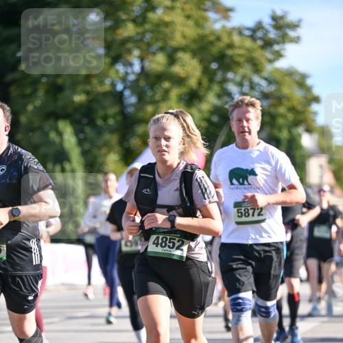 07.09.2025 - BARMER Alsterlauf Dr. Thomas Lammeyer http://msf.ph/oto/8713917 07.09.2025 09:46:17 Laufen 4852, 5872 meine-sportfotos.de