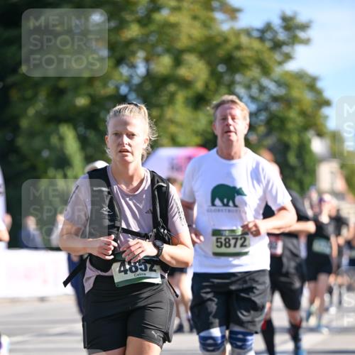 07.09.2025 - BARMER Alsterlauf Dr. Thomas Lammeyer http://msf.ph/oto/8713921 07.09.2025 09:46:17 Laufen 4852, 5872 meine-sportfotos.de