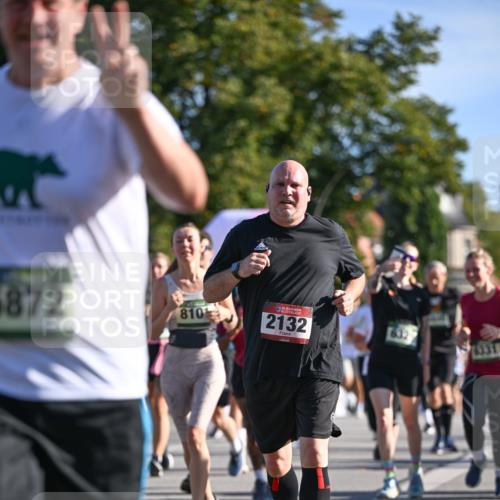 07.09.2025 - BARMER Alsterlauf Dr. Thomas Lammeyer http://msf.ph/oto/8713930 07.09.2025 09:46:19 Laufen 872, 810, 36, 2132, 632 meine-sportfotos.de