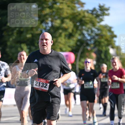 07.09.2025 - BARMER Alsterlauf Dr. Thomas Lammeyer http://msf.ph/oto/8713934 07.09.2025 09:46:20 Laufen 36, 2132, 1331 meine-sportfotos.de
