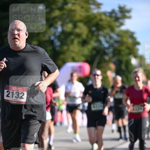 07.09.2025 - BARMER Alsterlauf Dr. Thomas Lammeyer http://msf.ph/oto/8713938 07.09.2025 09:46:20 Laufen 36, 2132 meine-sportfotos.de