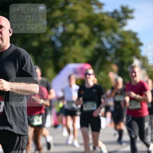 07.09.2025 - BARMER Alsterlauf Dr. Thomas Lammeyer http://msf.ph/oto/8713940 07.09.2025 09:46:21 Laufen  meine-sportfotos.de