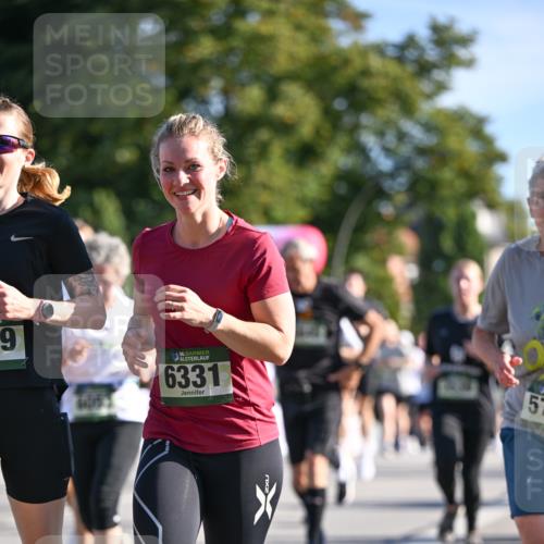 07.09.2025 - BARMER Alsterlauf Dr. Thomas Lammeyer http://msf.ph/oto/8713953 07.09.2025 09:46:23 Laufen 9, 136, 6331, 57 meine-sportfotos.de
