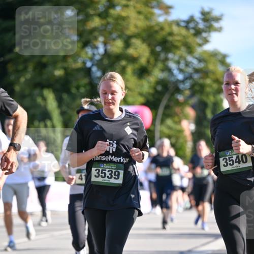 07.09.2025 - BARMER Alsterlauf Dr. Thomas Lammeyer http://msf.ph/oto/8713969 07.09.2025 09:46:26 Laufen 41, 36, 3539, 3540 meine-sportfotos.de