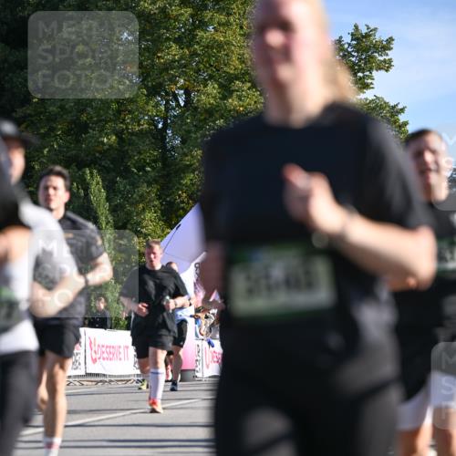 07.09.2025 - BARMER Alsterlauf Dr. Thomas Lammeyer http://msf.ph/oto/8713974 07.09.2025 09:46:27 Laufen  meine-sportfotos.de