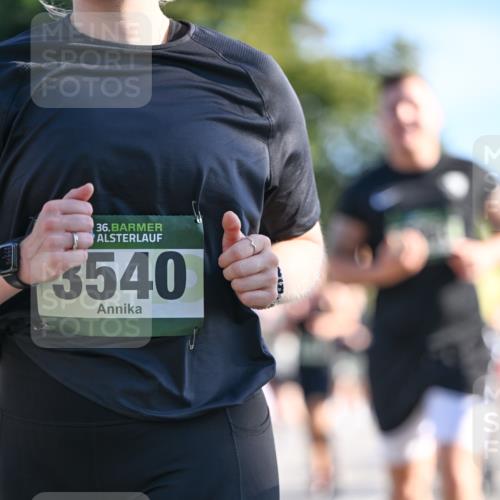 07.09.2025 - BARMER Alsterlauf Dr. Thomas Lammeyer http://msf.ph/oto/8713976 07.09.2025 09:46:28 Laufen 36, 3540 meine-sportfotos.de