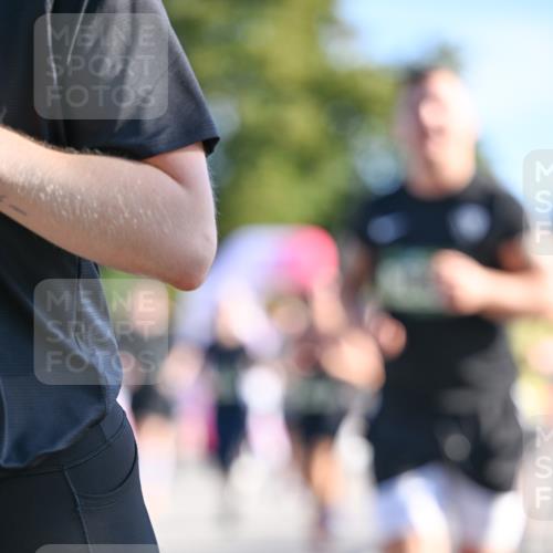 07.09.2025 - BARMER Alsterlauf Dr. Thomas Lammeyer http://msf.ph/oto/8713978 07.09.2025 09:46:28 Laufen  meine-sportfotos.de