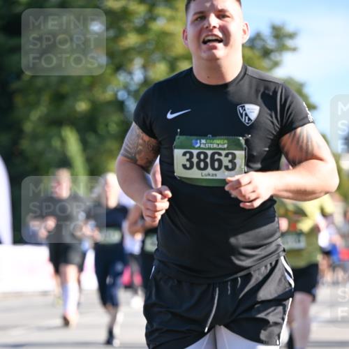 07.09.2025 - BARMER Alsterlauf Dr. Thomas Lammeyer http://msf.ph/oto/8713980 07.09.2025 09:46:29 Laufen 3863 meine-sportfotos.de