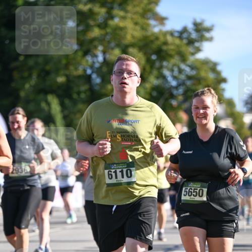 07.09.2025 - BARMER Alsterlauf Dr. Thomas Lammeyer http://msf.ph/oto/8713987 07.09.2025 09:46:31 Laufen 21, 2025, 2936, 36, 6110, 5650 meine-sportfotos.de