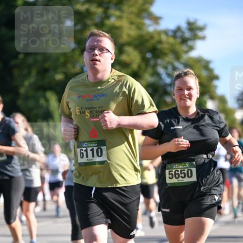 07.09.2025 - BARMER Alsterlauf Dr. Thomas Lammeyer http://msf.ph/oto/8713989 07.09.2025 09:46:31 Laufen 21, 2025, 36, 6110, 877, 5650 meine-sportfotos.de