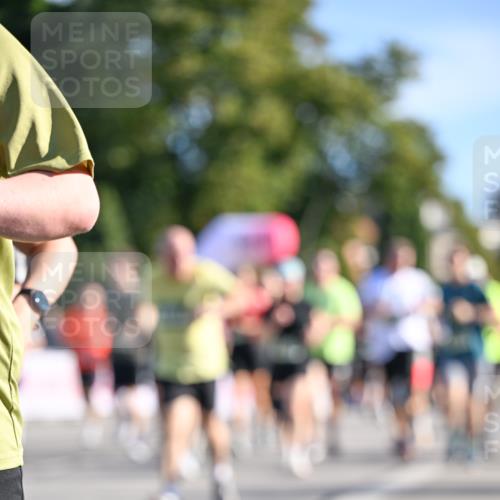 07.09.2025 - BARMER Alsterlauf Dr. Thomas Lammeyer http://msf.ph/oto/8713998 07.09.2025 09:46:32 Laufen  meine-sportfotos.de
